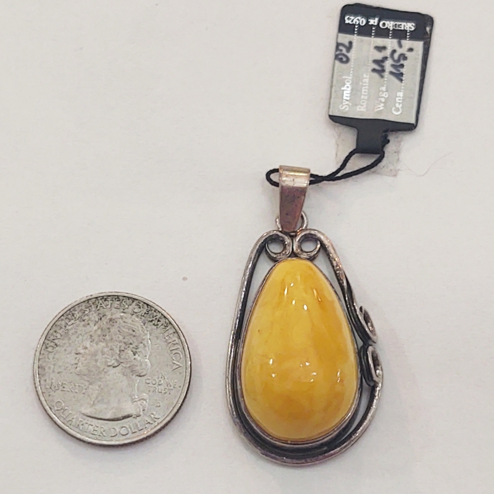 Vintage Baltic Butterscotch Amber Oversized Pendant in Sterling Silver- New! - Picture 4 of 8